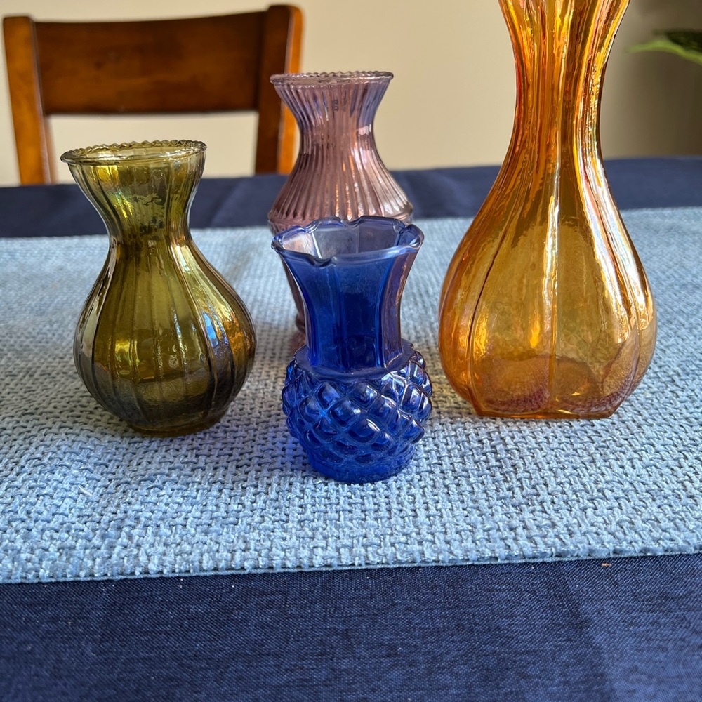 4 pc.Vibrant Glass Vase Collection